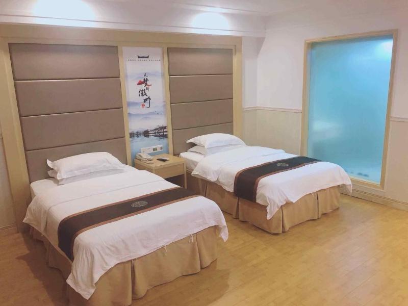 Greentree Inn Anhui Huangshan She County Huizhou Ancient City Middle Huangshan Road Business Hotel מראה חיצוני תמונה