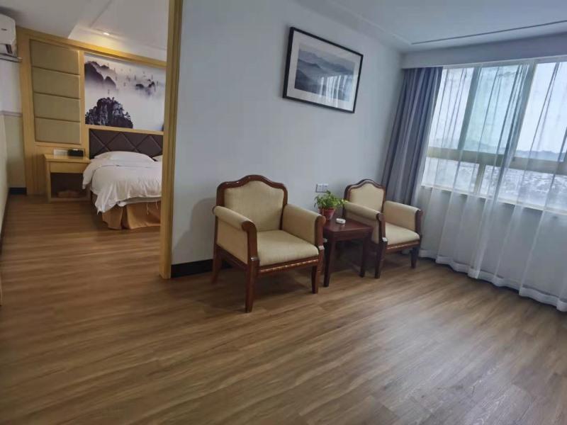 Greentree Inn Anhui Huangshan She County Huizhou Ancient City Middle Huangshan Road Business Hotel מראה חיצוני תמונה