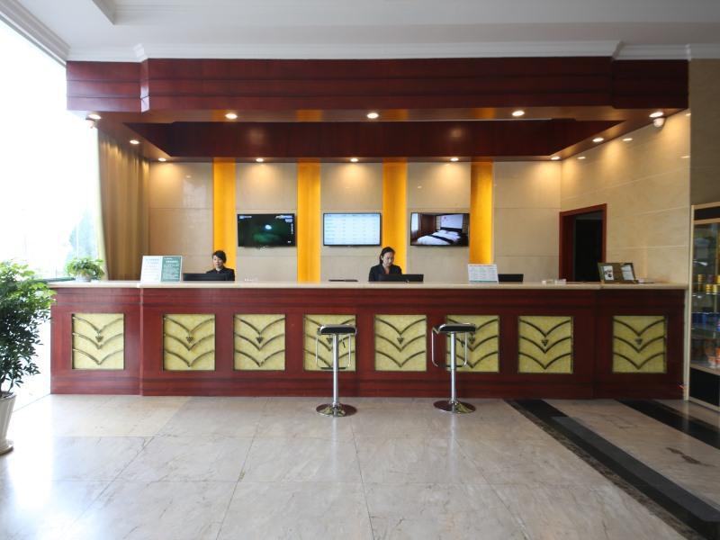 Greentree Inn Anhui Huangshan She County Huizhou Ancient City Middle Huangshan Road Business Hotel מראה חיצוני תמונה