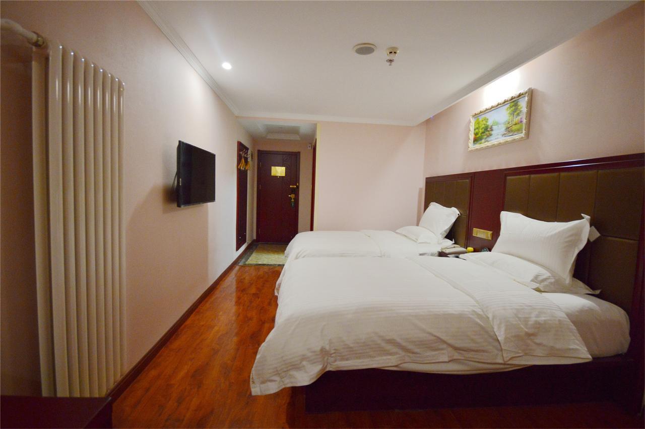 Greentree Inn Anhui Huangshan She County Huizhou Ancient City Middle Huangshan Road Business Hotel מראה חיצוני תמונה